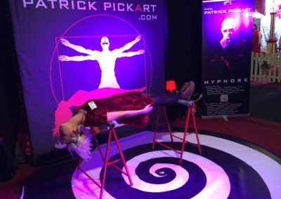 Beursstand hypnose demo